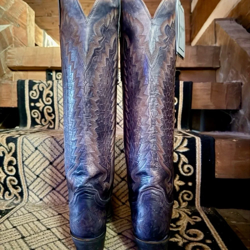 LUCCHESE PRISCILLA LIMITED EDITION PURPLE/PINK BOOTS, size 6 - Picture 5 of 7